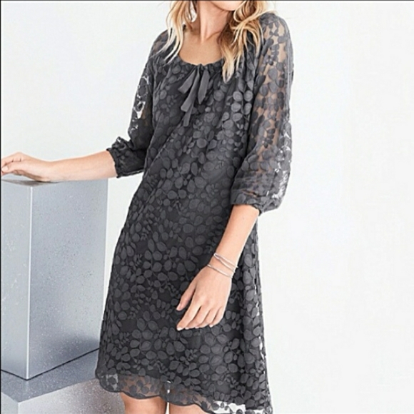 victorian era dressing